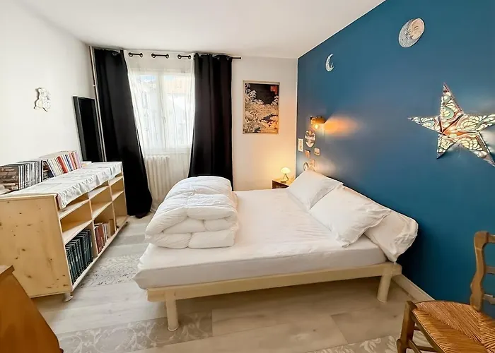 95 M2, Aurillac, Parking, Wifi, 5 Pers *